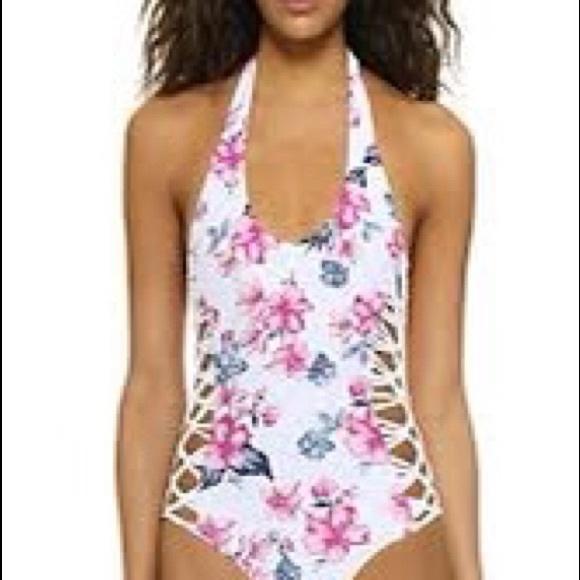 Other - Frankies Bikinis Camilla Floral Crochet Reversible